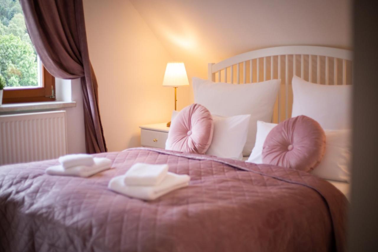 Apartone Land-Hotel Sebnitz Εξωτερικό φωτογραφία