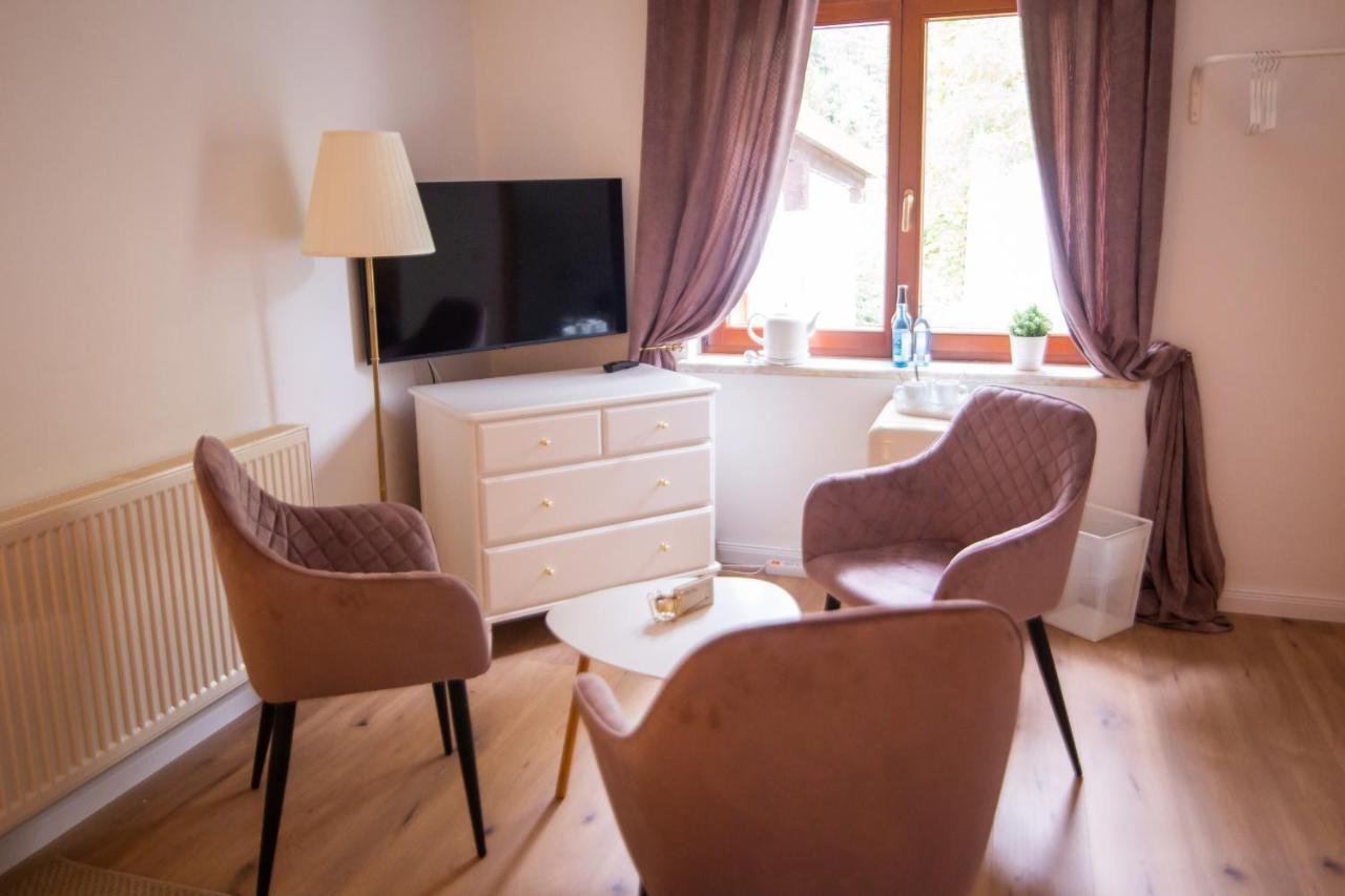 Apartone Land-Hotel Sebnitz Εξωτερικό φωτογραφία